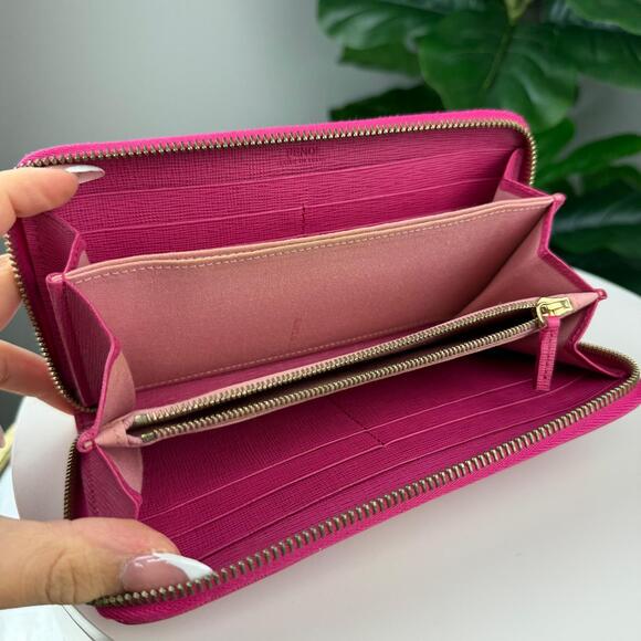 💎✨Authentic Fendi Vitello Elite Zip Around Wallet Ciclamino - Picture 3 of 4